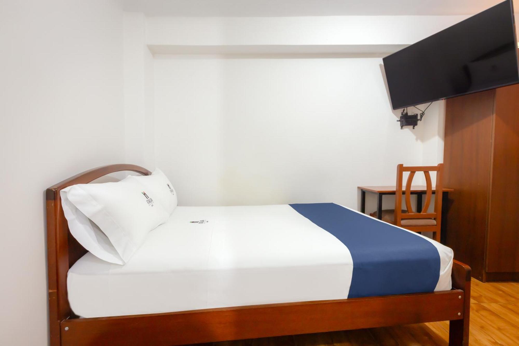 Hotel Italia I Chiclayo Buitenkant foto