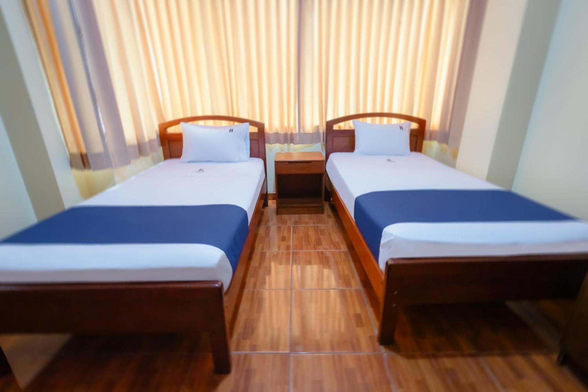 Hotel Italia I Chiclayo Buitenkant foto