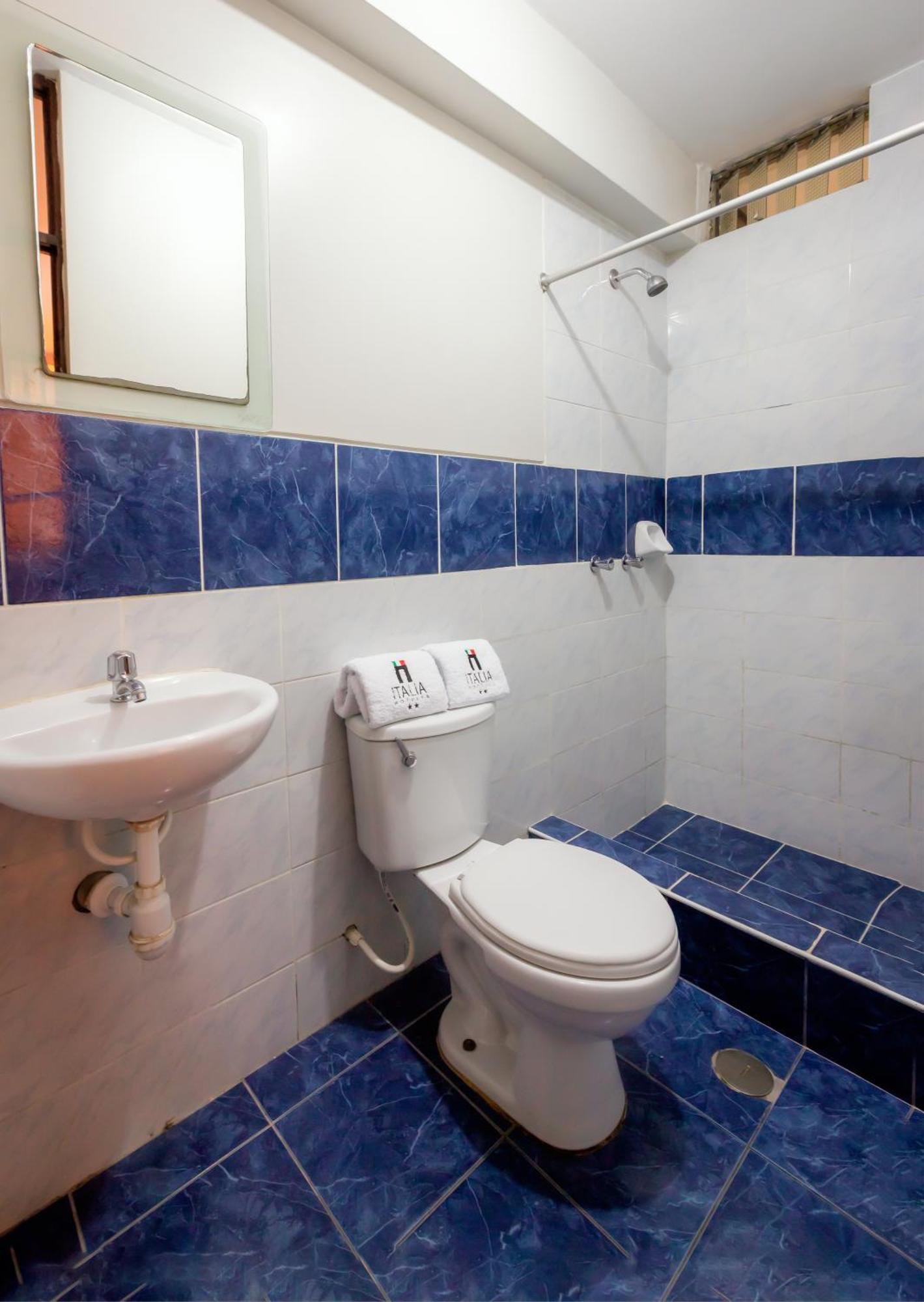Hotel Italia I Chiclayo Buitenkant foto