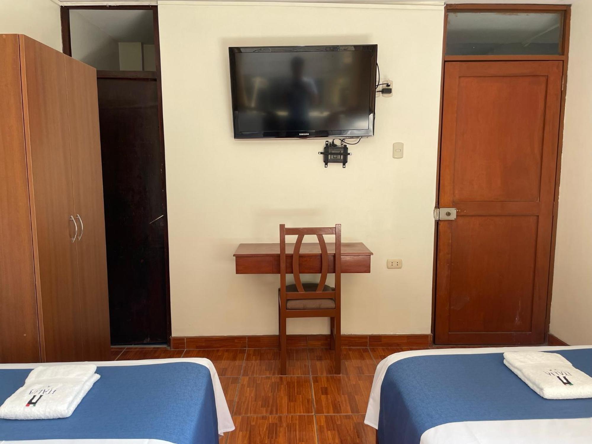 Hotel Italia I Chiclayo Buitenkant foto