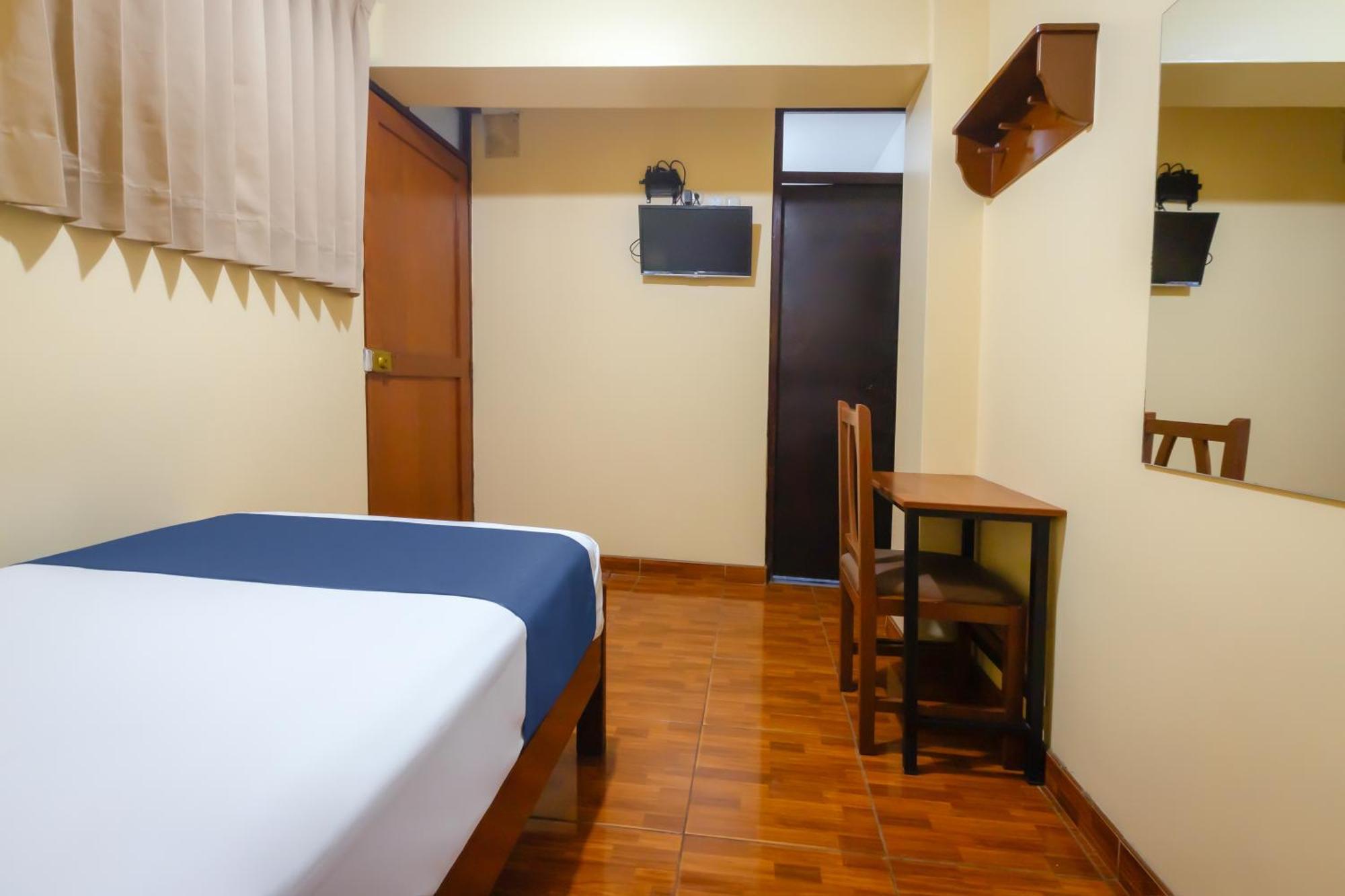 Hotel Italia I Chiclayo Buitenkant foto